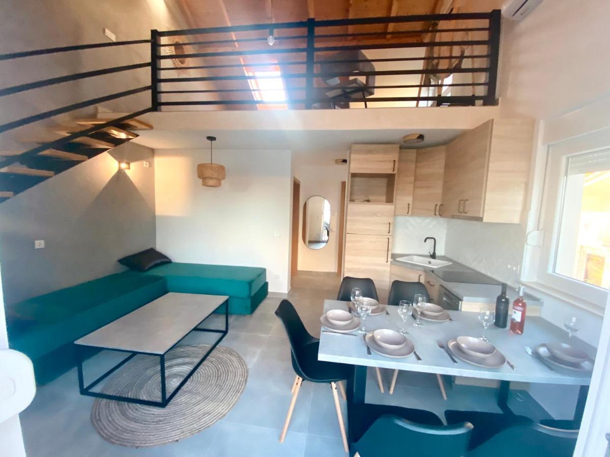 Apartment House Gaia Gajac Екстериор снимка